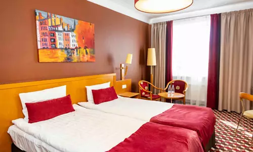 هتل سیتی اوکتیابراسکایا سنت پترزبورگ